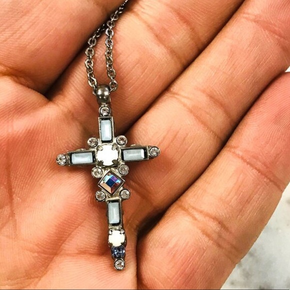 Sorrelli Glacier Blue Crystal Cross Necklace with antique silver finish - Picture 6 of 12